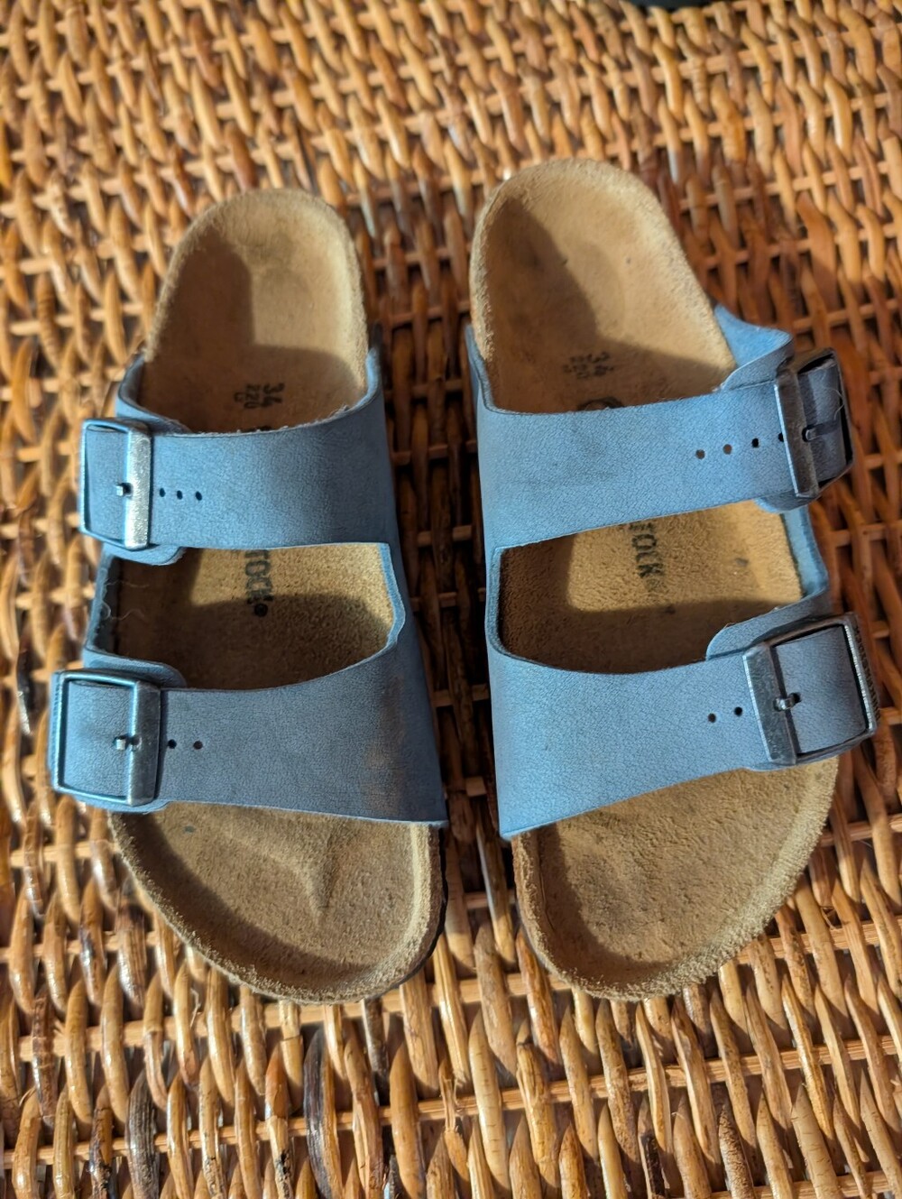 Birkenstock Arizona Slide Sandal Kids 3 - 3.5 Color: Elemental Blue